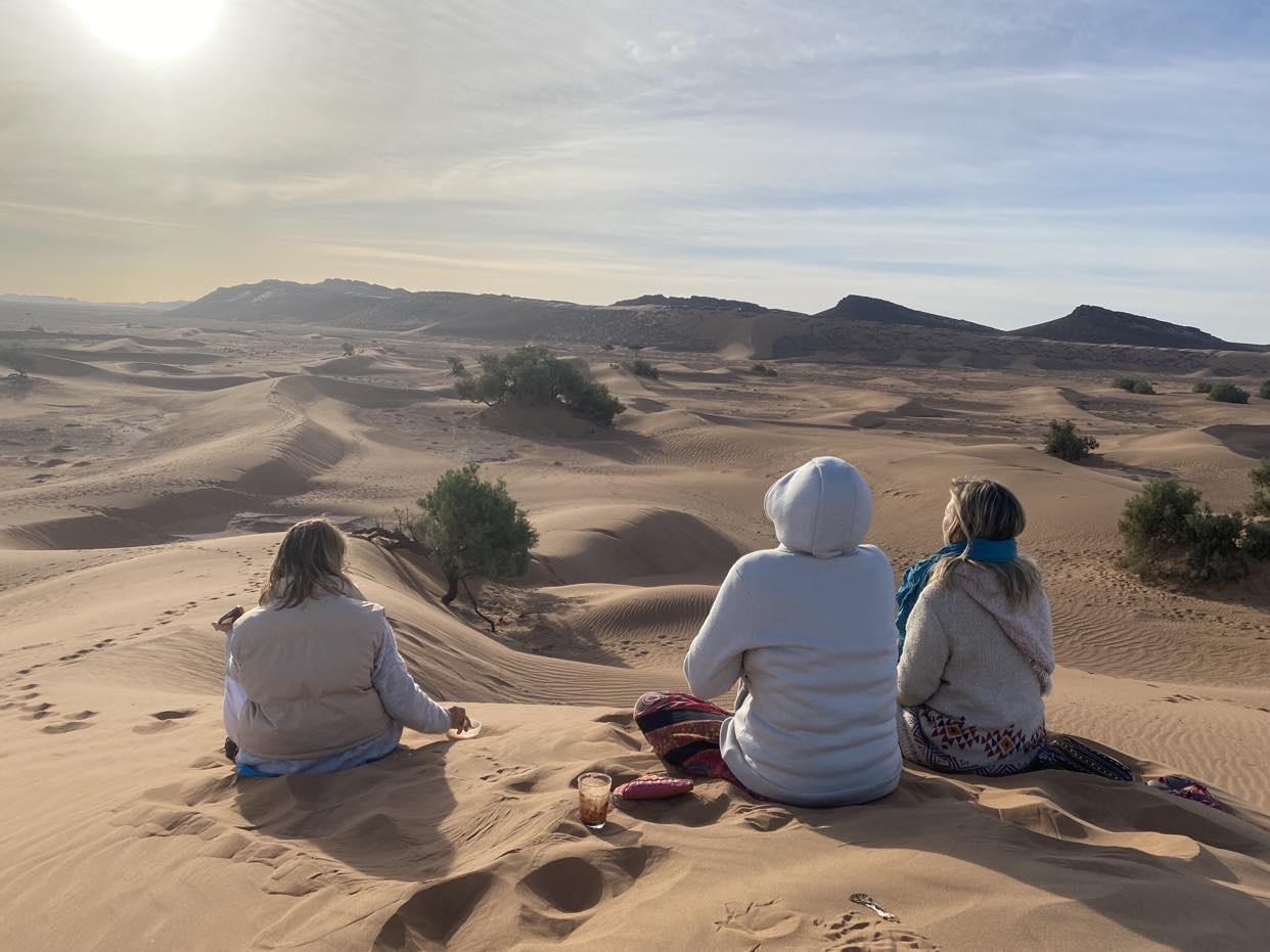 méditation dans le désert